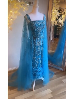 NOORA GOWN