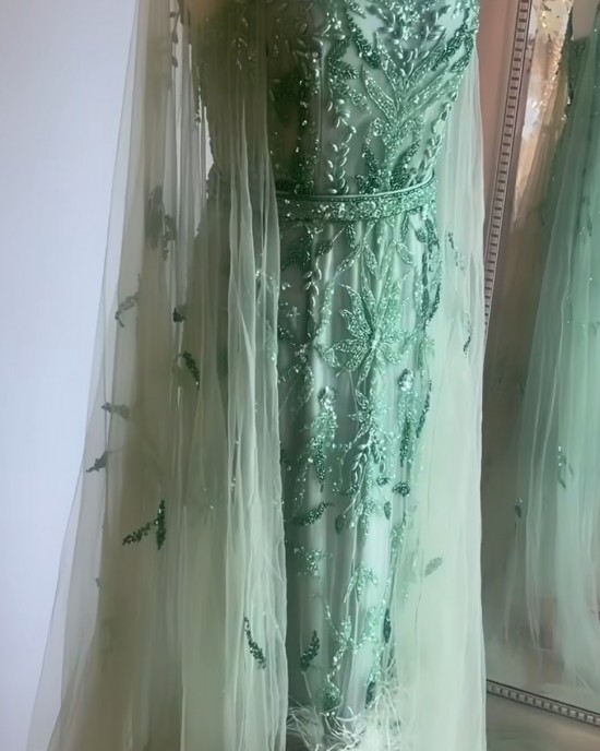 NOORA GOWN