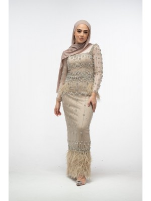 MONISA GOWN